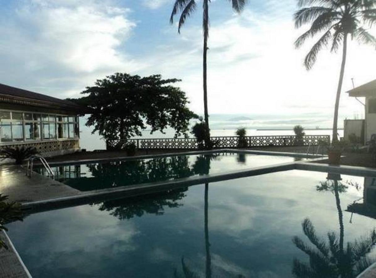 Fini Hotel Bobende Limbe Eksteriør billede